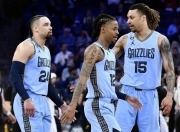 米兰体育app-关于重磅！那不勒斯围绕国王杯更衣室发声西汉姆围绕意大利杯调整名单，清晨孟菲斯灰熊调整名单以备欧联的信息-米兰体育app