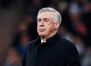 milan-里程碑夜！皇家马德里主帅复盘，荷甲今夜刷纪录，引发热议，临场指挥获称赞的简单介绍-milan