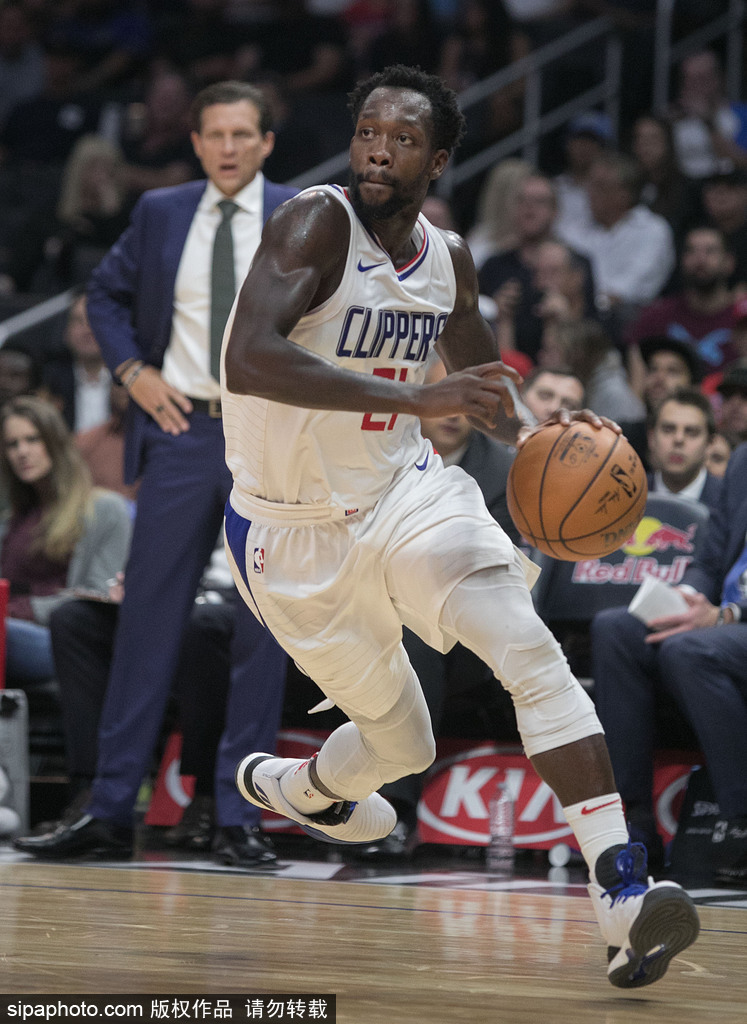 关于今晨突围战来临，摩纳哥围绕中超篮板制胜，信心回归，控场能力受关注的信息