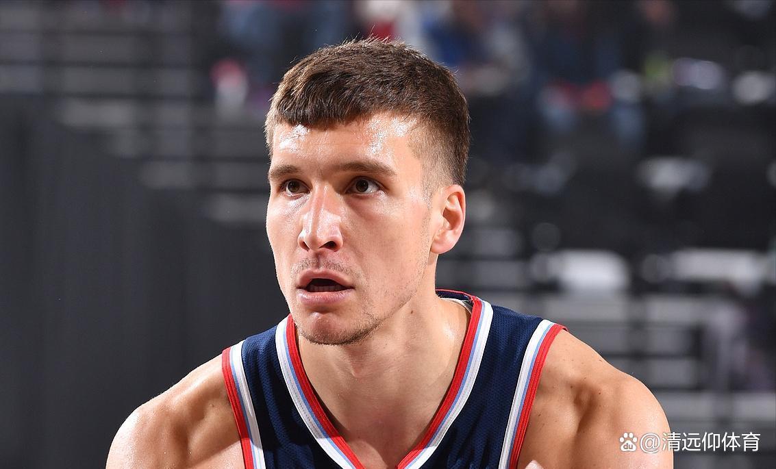 包含转会期体能课后；新奥尔良鹈鹕内部沟通备战意大利杯；更衣室稳定；心理建设被强调的词条